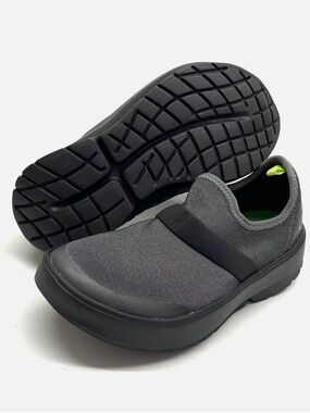 Oofos OOmg Low Shoe Womens 12 Charcoal Grey Recovery Slip On Sneakers